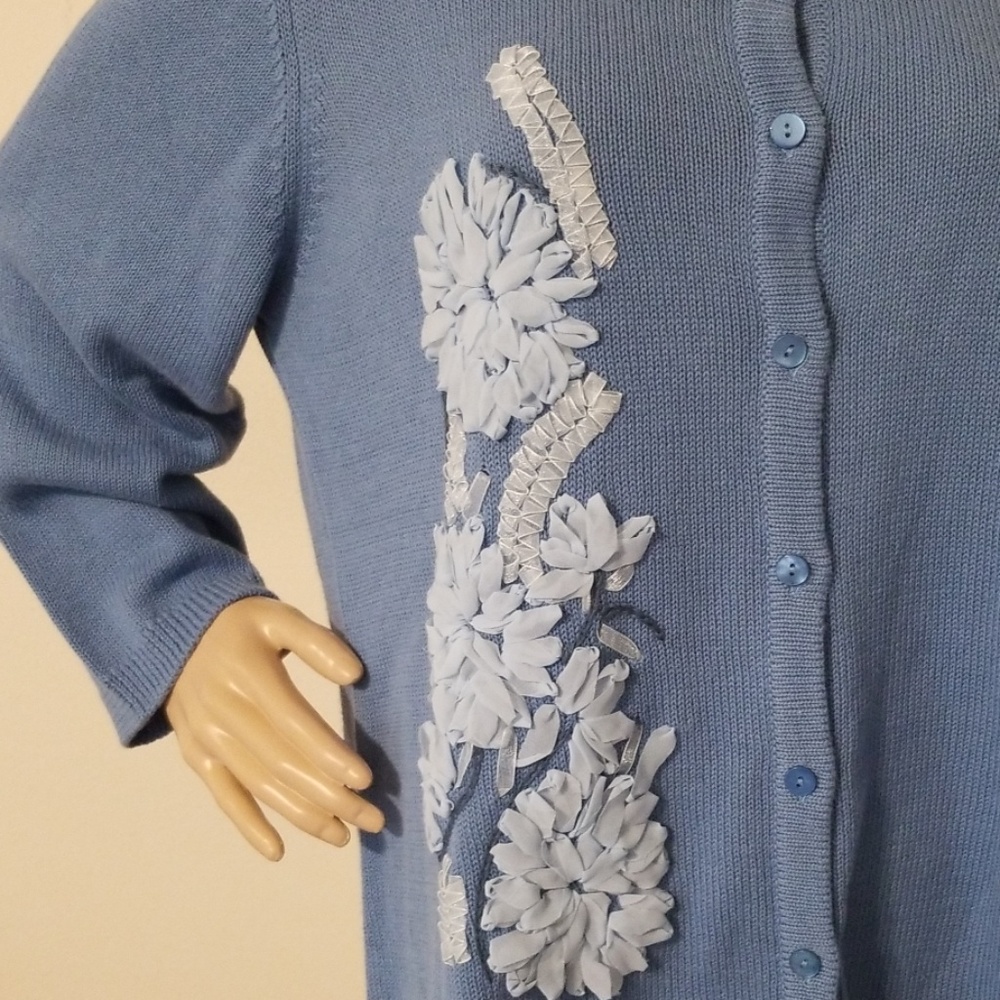 FLORAL RIBBON SOUTACHE!  Cardigan | Periwinkle Blue | L |  EUC | HIGH QUALITY! - Picture 4 of 7
